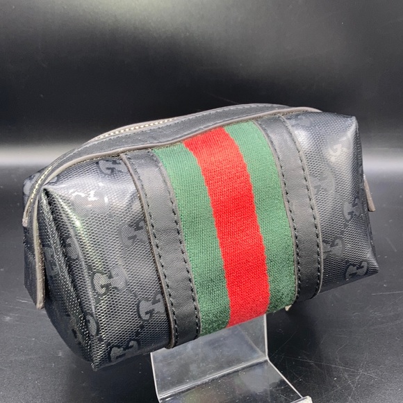 24HR DROP ⬇️ Gucci Cosmetic Case - Picture 2 of 8